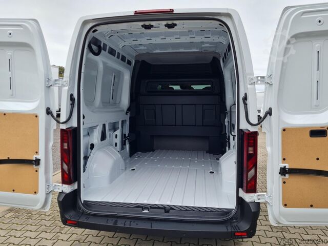 Customized van Renault Master 3,5t Kasten dCi Doka L3H2 KLIMA TEMPOMAT