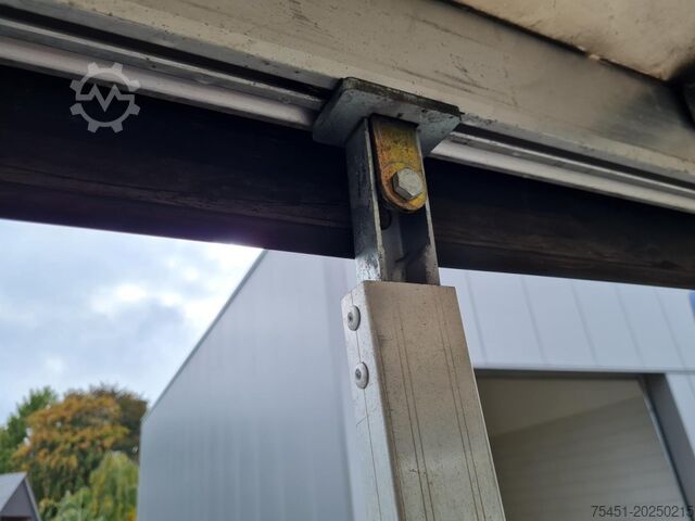 Transporter mit Pritsche & Plane Ford Transit 35 Pritsche Schiebe Plane TDCi L3 KLIMA