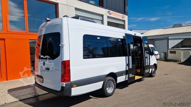 Minibus MERCEDES-BENZ 517 / 515 Frontniederflur mit  Ada Systeme