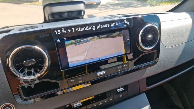 Minibus MERCEDES-BENZ 517 / 515 Frontniederflur mit  Ada Systeme