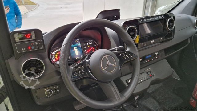 Minibus MERCEDES-BENZ 517 / 515 Frontniederflur mit  Ada Systeme