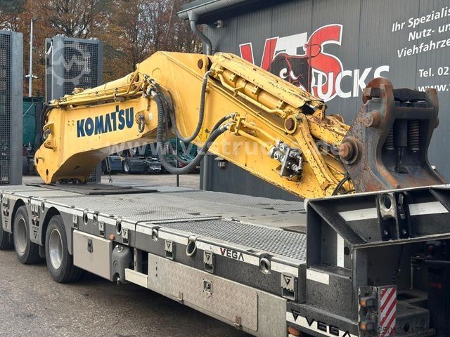 Chain excavator KOMATSU PC490 Longfront Abbruchbagger Kettenbagger