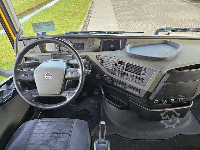 BDF system VOLVO FH 420 6X2 XENON WB460