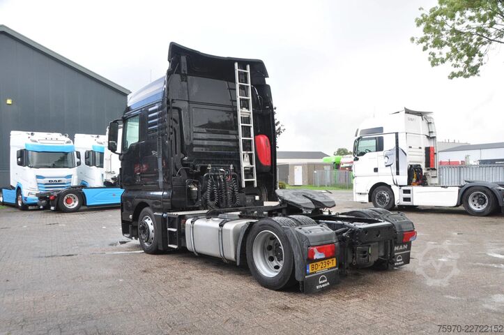 Volumen-SZM MAN TGX 18.430 XLX 4X2 MEGA + HEFSCHOTEL