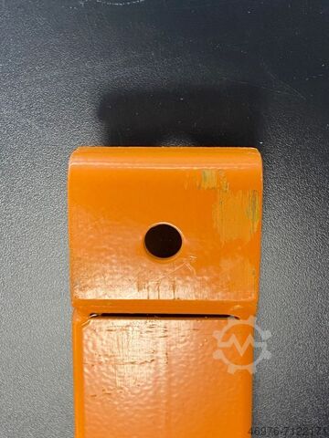 Tiefenauflage Tiefensteg Palettenregal Nedcon/ 1050 mm/ Traversenauflage: 43 mm / Materialfarbe: orange
