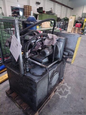 Federwindemaschine WAFIOS FUL8