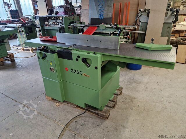Abricht- & Dickenhobelmaschine kombiniert SCM 2250