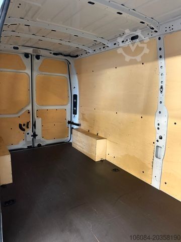 High top van RENAULT Master Kasten L3H2 Komfort Klima Tempomat 1.Hand