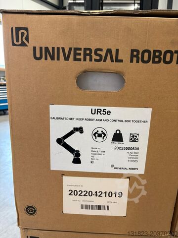 Universal Robots UR5e, unbenutzt (2022) Universal Robots UR5e