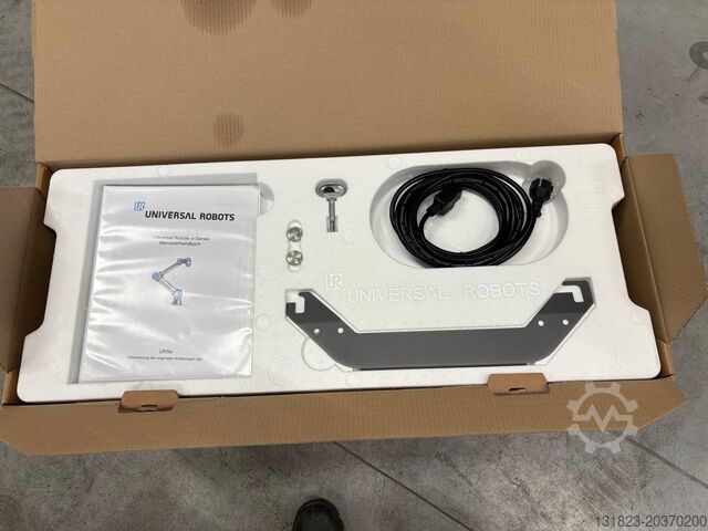 Universal Robots UR5e, unbenutzt (2022) Universal Robots UR5e