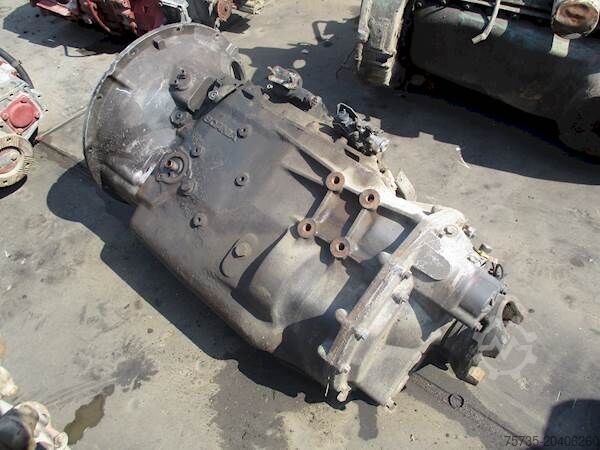Gearbox SCANIA GRS890