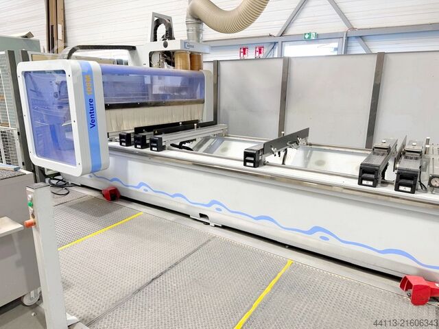 CNC-BEARBEITUNGSZENTRUM-4 Achs WEEKE (HOMAG Group) BMG 111 (Venture 108M)