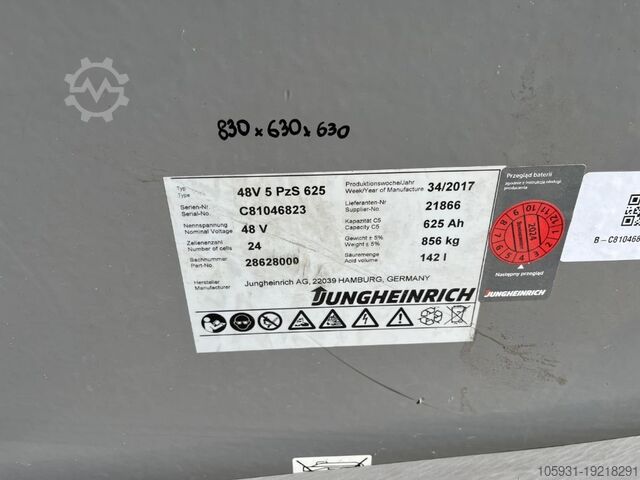 Tow Tractor Jungheinrich EZS590