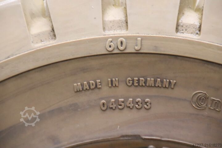 Vollgummi Reifen abriebfest Continental 5.00-8/3.00  111 A5  SC 15  RIM 3.00D-8