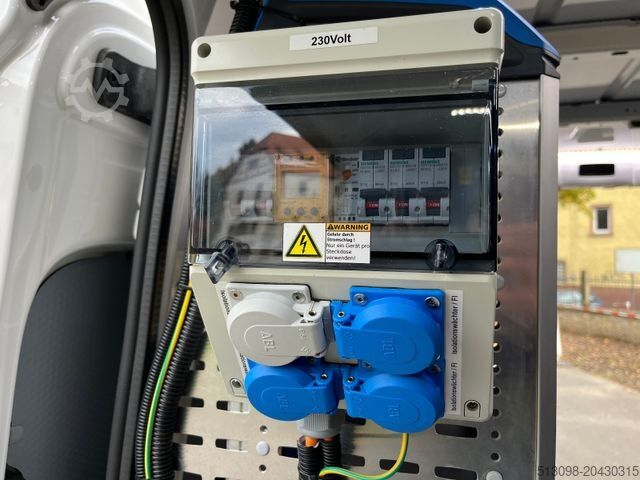 Kastenwagen hoch VOLKSWAGEN CRAFTER REGALS. STANDHZG. ZUSATZHEIZUNG NAVI PDC