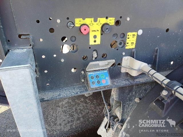 Kipper Auflieger Schmitz Cargobull Kipper Stahlrundmulde 26m³