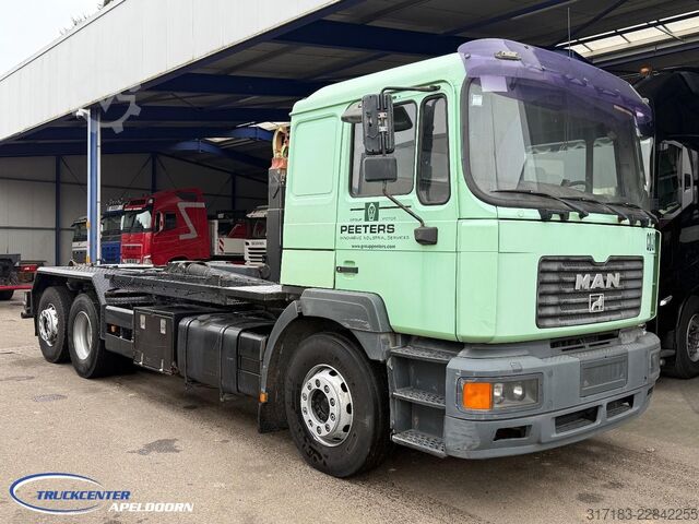Hakenarmsystem MAN 26.403 Euro 2, Stuuras, Handgeschakeld