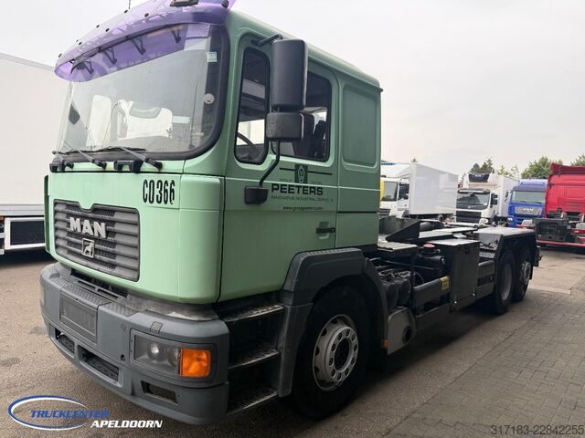 Hakenarmsystem MAN 26.403 Euro 2, Stuuras, Handgeschakeld