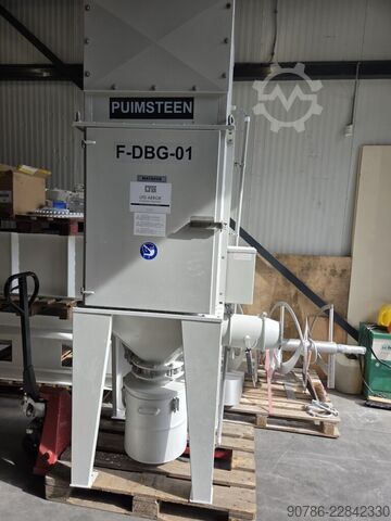AZO GmbH Big-Bag-Entleerstation mit Dosierschnecke und Vibrationsboden AZO GmbH 