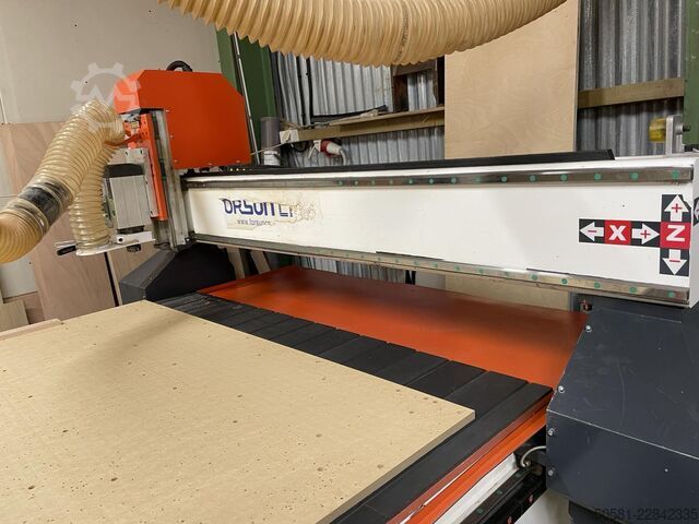 4.5 kW HSD Air cooling spindle 3-axis CNC Router FS1530