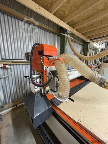 4.5 kW HSD Air cooling spindle 3-axis CNC Router FS1530