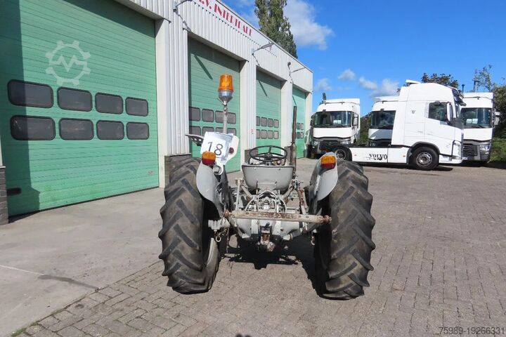 Tractor Diversen FERGUSON tractor