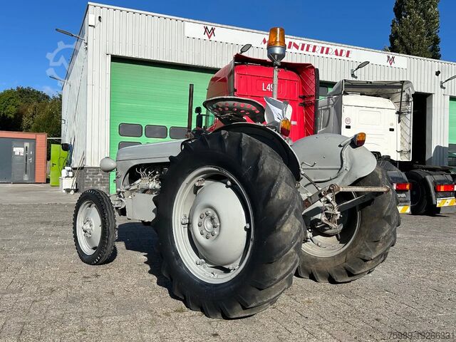 Tractor Diversen FERGUSON tractor