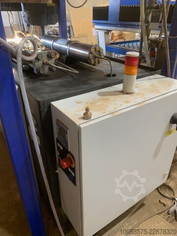 Waterjet cutting machine Ward Jet Emerald E1530