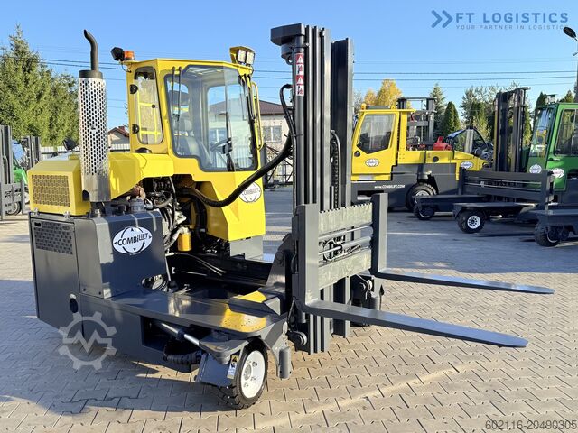 Vierwege-Gabelstapler Combilift C3000 GAS TRIPLEX 4900 FREE LIFT CABIN