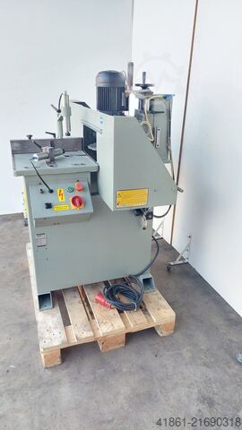 Ausklinkfräsmaschine PRESSTA EISELE AKF