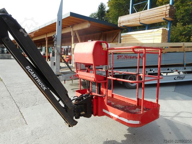 Teleskoparbeitsbühne Manitou 180 ATJ