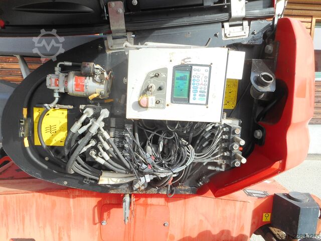 Teleskoparbeitsbühne Manitou 180 ATJ