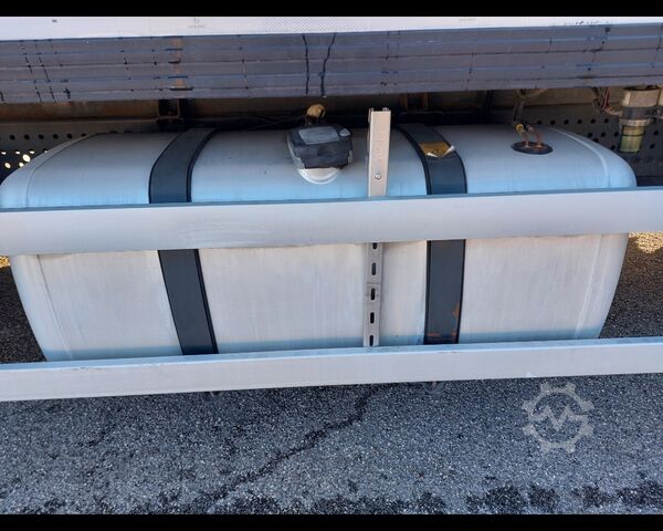 Refrigerated truck MERCEDES-BENZ Actros 4 25 6x2 - actros 2542 L cab. .2,3 Euro VI(E5)