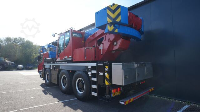 Kranwagen Liebherr LTM1050-3.1 WITH JIB AND VARIOBASE