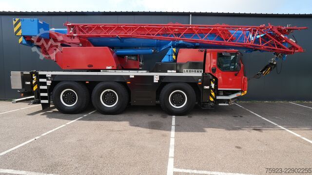 Kranwagen Liebherr LTM1050-3.1 WITH JIB AND VARIOBASE