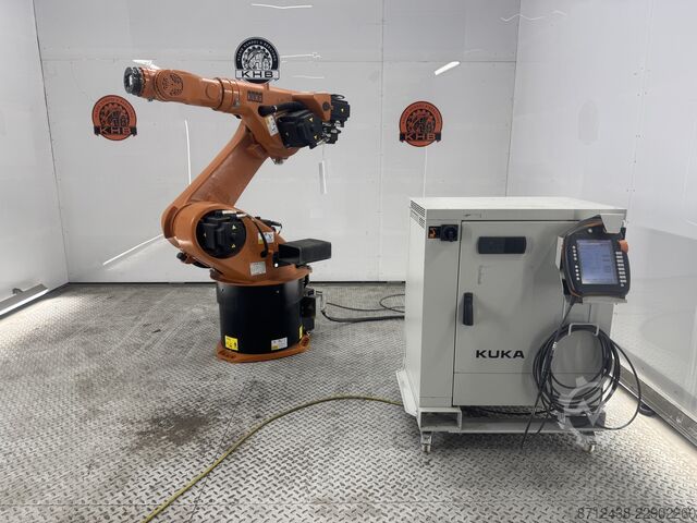 Industrial robot KUKA KR 30-3