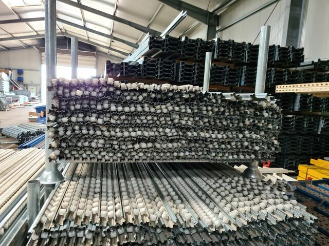 Roller conveyor Roller conveyor Bito / Segmentlänge: 1.580 mm Segmentbreite: 38 mm