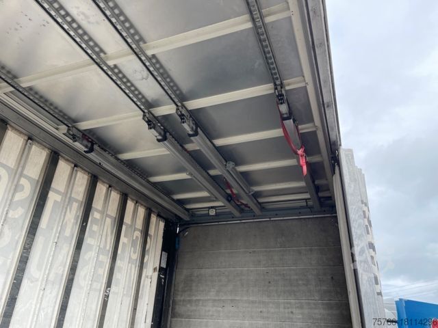 LKW mit Getränkeaufbau SCANIA P 320 / LBW / AHK / LENKACHSE / KAMERA