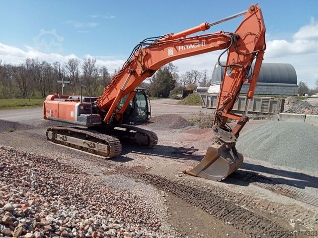 Abbruchbagger Hitachi ZX350LC-3 with standard earth boom and long-front boom