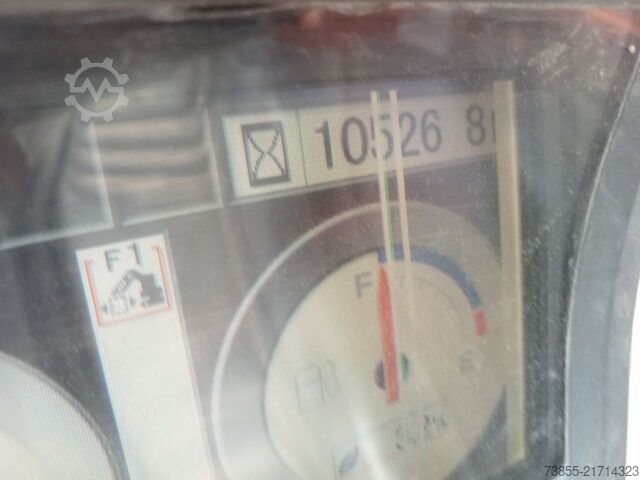 Abbruchbagger Hitachi ZX350LC-3 with standard earth boom and long-front boom