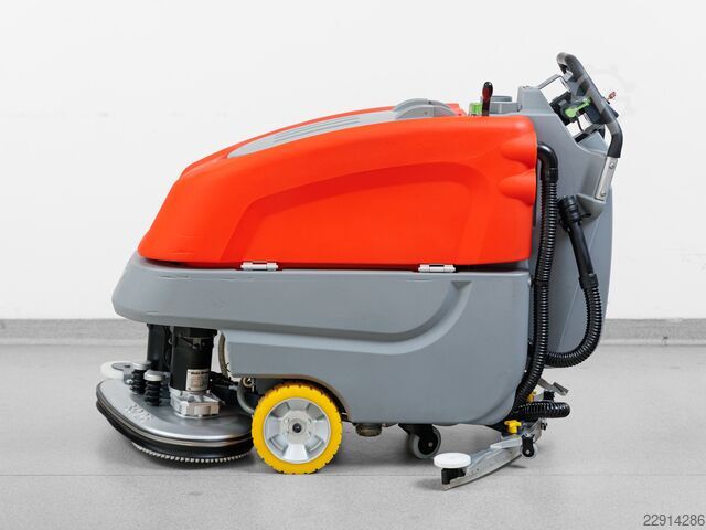 HAKO SCRUBMASTER B70 NEW BATTERIES Hako Scrubmaster B70 TB650 - 2014y - 1888h