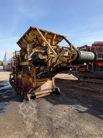 Jaw crusher Parker 0745 Hooklift Jaw Crusher