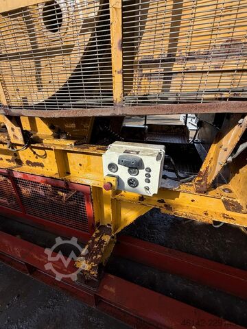 Jaw crusher Parker 0745 Hooklift Jaw Crusher