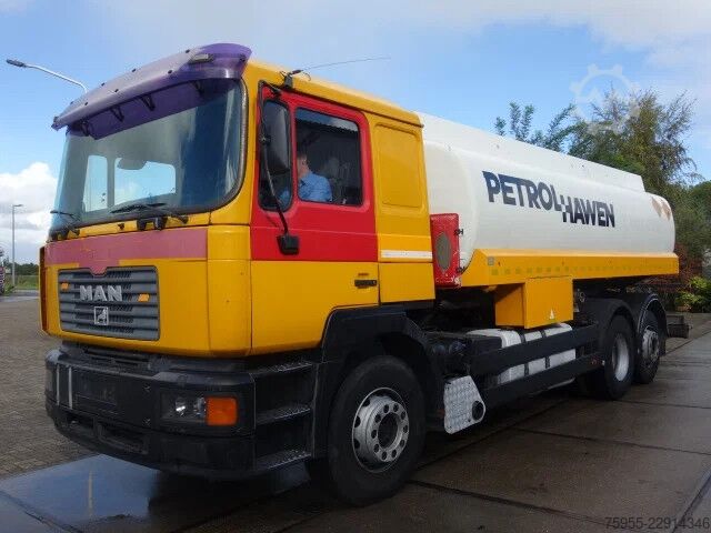 Tanker truck MAN 26.414 19000 LITER,MANUAL FEULPOMP
