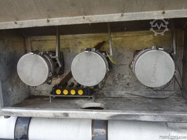 Tanker truck MAN 26.414 19000 LITER,MANUAL FEULPOMP
