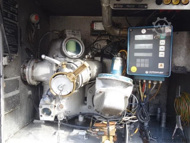 Tanker truck MAN 26.414 19000 LITER,MANUAL FEULPOMP