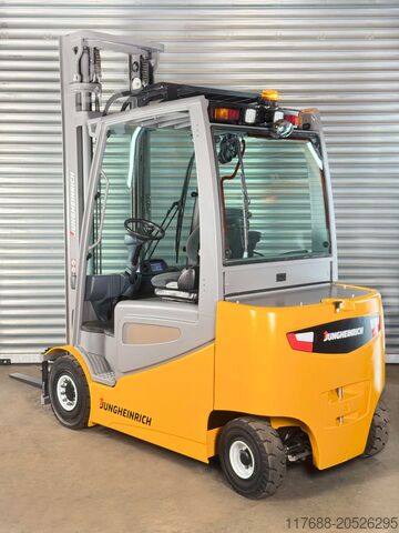 Electric 4-wheeler Jungheinrich EFG 425k - Service Neu - Batterie 90% - Vollkabine