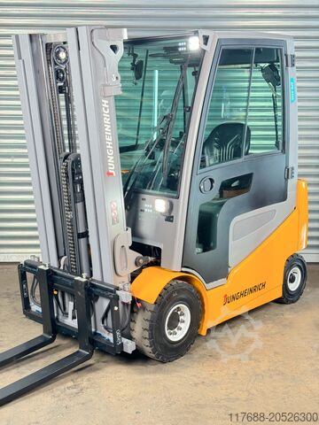 Elektro 4-Rad Jungheinrich EFG 430 - Service Neu - Batterie 83% - Garantie