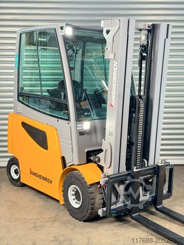 Elektro 4-Rad Jungheinrich EFG 430 - Service Neu - Batterie 83% - Garantie