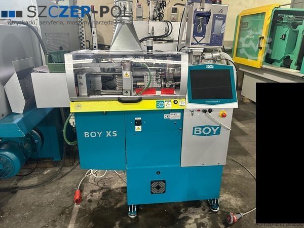 Injection molding machine Boy XS